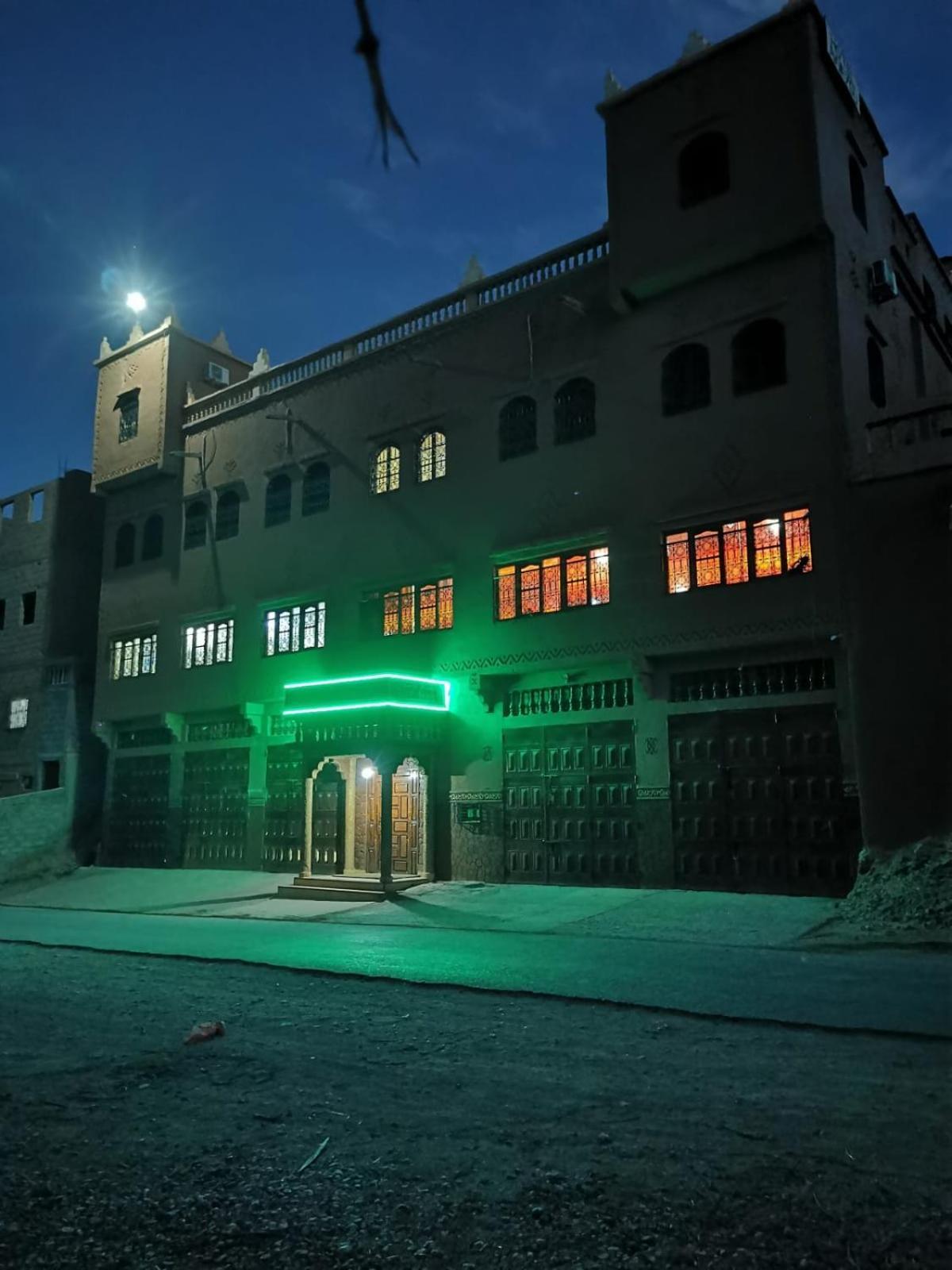 Hotel Awayou Bou Drarar Zewnętrze zdjęcie